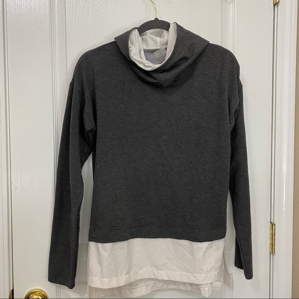 CALIA by Carrie Underwood Sweatshirt